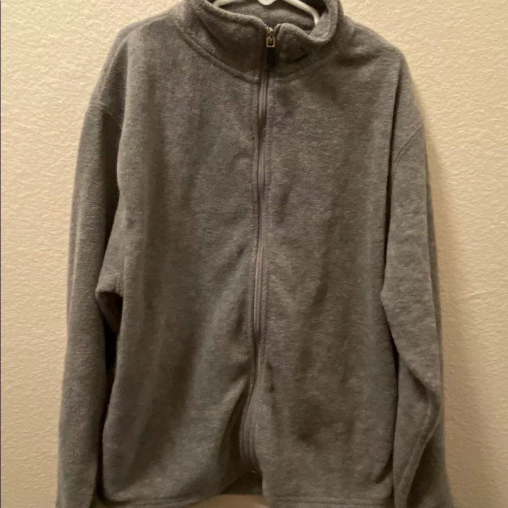 Boys Youth Medium 10/12 Elderado Grey Fleece Jacket.